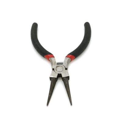 Плоскогубці Voltronic круглогубці, чорні ручки, 130х25, 80гр (YT-CD125х30)